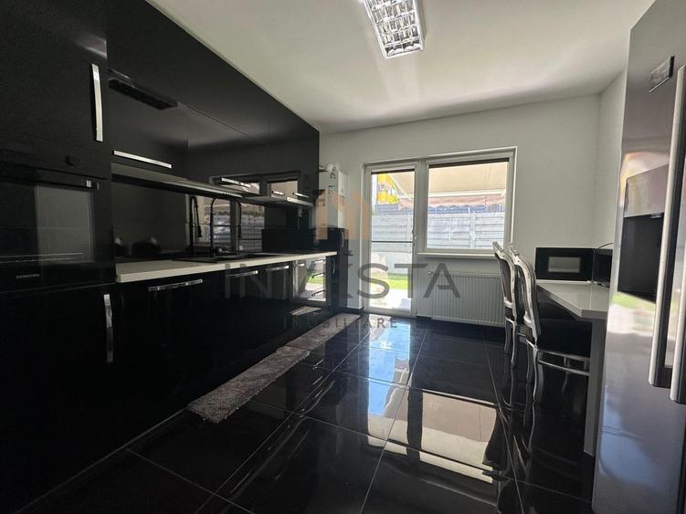 Casa de lux in stil baroc , ultrafinisata si exclusivista, FLORESTI. - 2
