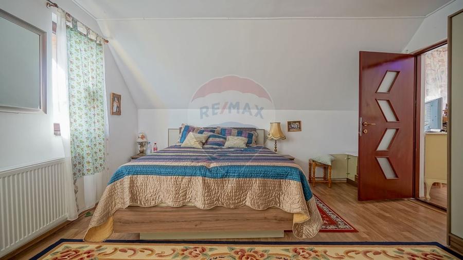Comision 0 %! Casa de vanzare in Sacele, zona Cernatu! - 13