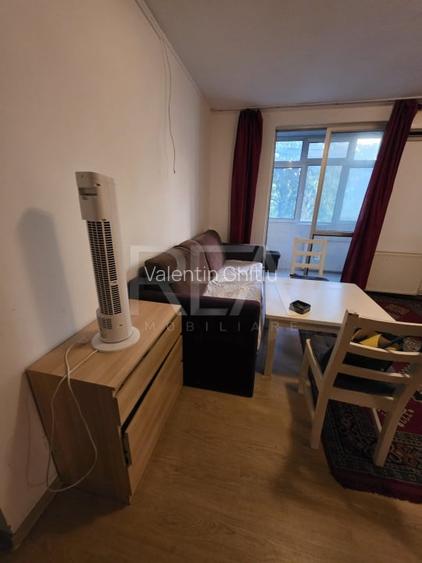 3 camere - Basarabia/Diham - 2/4 - centrala - metrou - clasa Rs2 3 camere - Basarabia/Diham - 2/4 - centrala - metrou - clasa Rs2