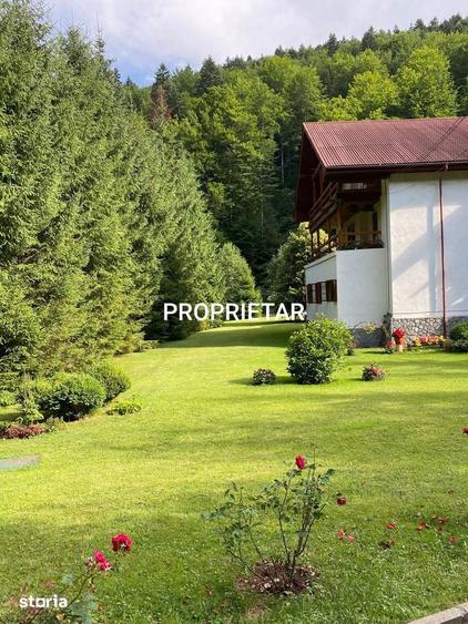 Vila superba de vanzare in statiunea Sinaia, langa Izvorul Dorului - 1
