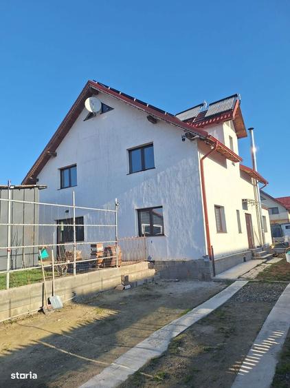 Casa autonoma energetic 210 mp panouri fotovoltaice Codlea, Bra?ov - 11