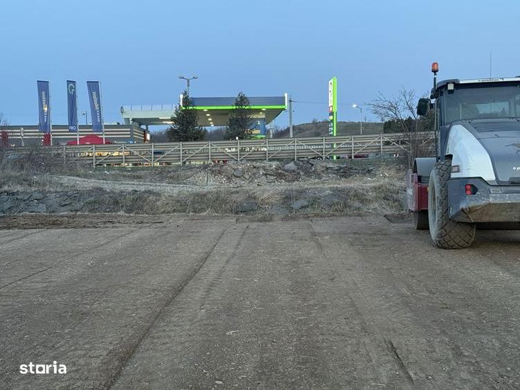 Inchiriez teren in Turda vizavi de OMV - 2