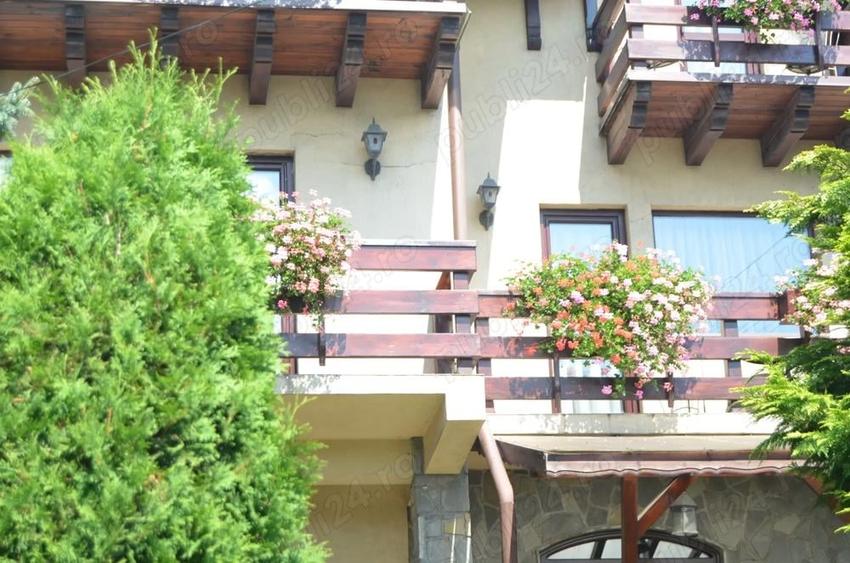 Busteni-Pensiune de vanzare - 5