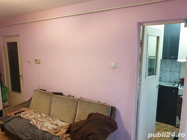 vand garsoniera Calea Moldovei et. 2 - 1