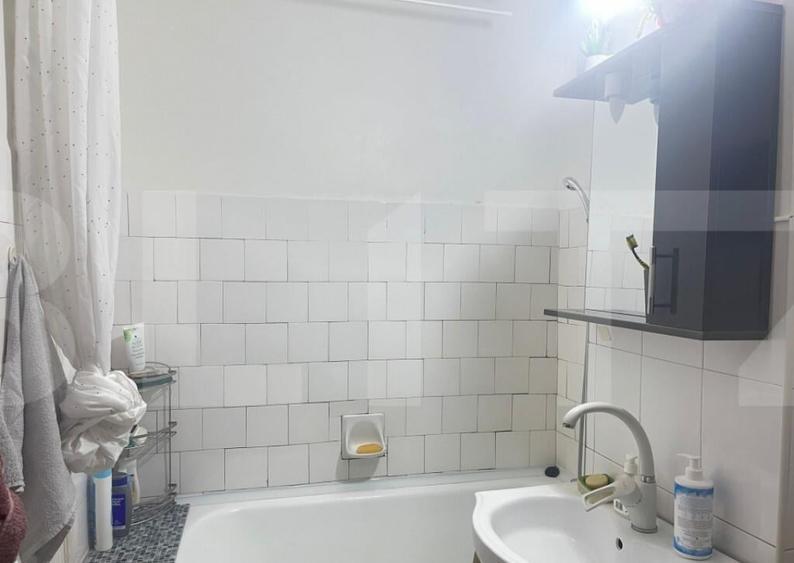 Apartament 4 camere, decomandat, 80 mp, et 1 cu garaj in - 4