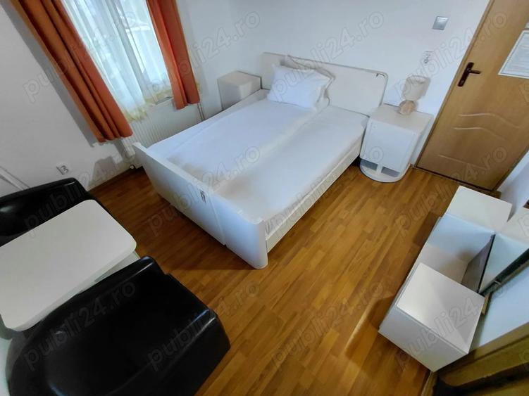 Pensiune-Resturant 3 Stele in Straja - 14 cam, 27 locuri + Firma autorizata - 2