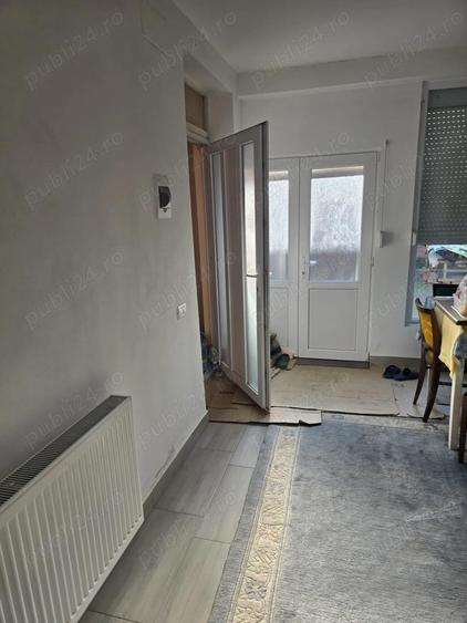 Casa 3 camere in sat Dragoesti comuna Racovita amenajata mobilata utilata pozitie excelenta - 17