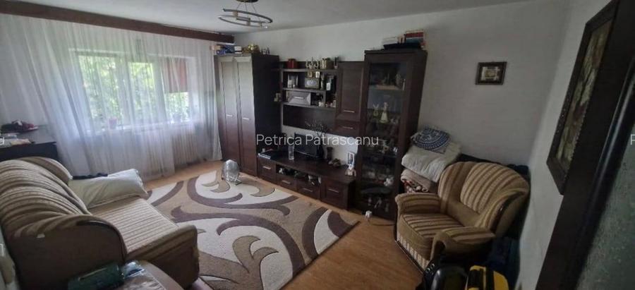 Apartament de vanzare 3 camere, zona Canta - Scoala Elena Cuza, Iasi