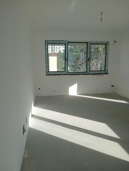 Investment Opportunity: new building for sale, Reception approved - 3