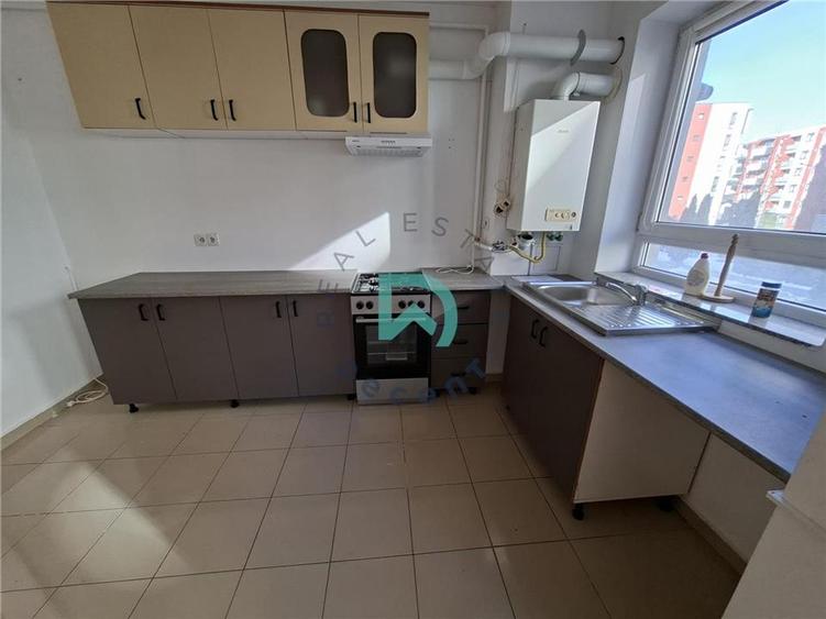 Inchiriere 3 camere semimobilat, Avantgarden - 2