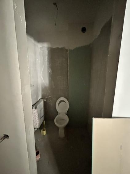 Spatiu comercial semifinisat 62 mp utili plus 20mp terasa Borhanci - 9