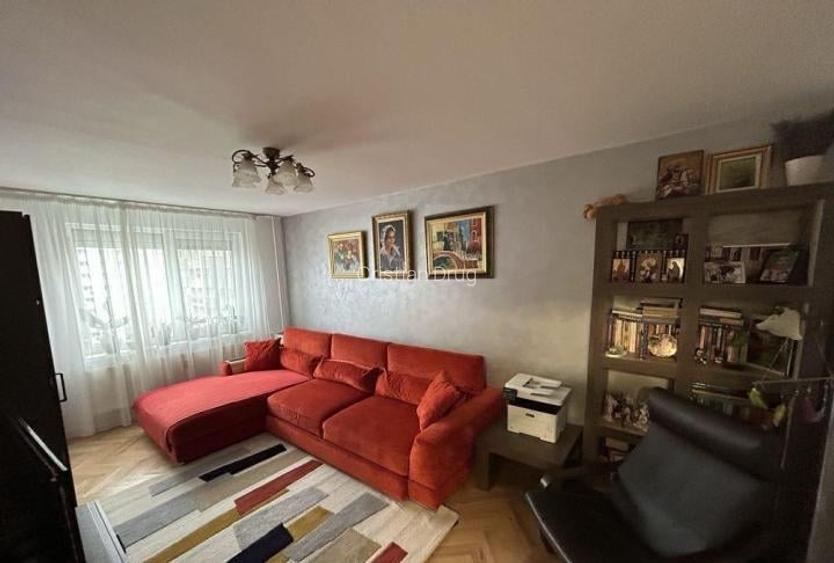 Apartament 3 camere Baba Novac Dristor