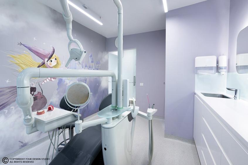 OPORTUNITATE DE INVESTIȚIE: Spațiu comercial 130 mp - mall, vitrină mare sticlă - 7