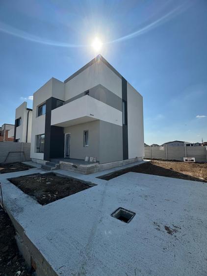 Casa Stil Mediteranean, 4 Camere, Comuna Berceni - 2