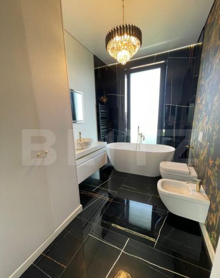 Vila superba, 720 mp teren, 220 mp utili, zona Hereditas, Ip - 4