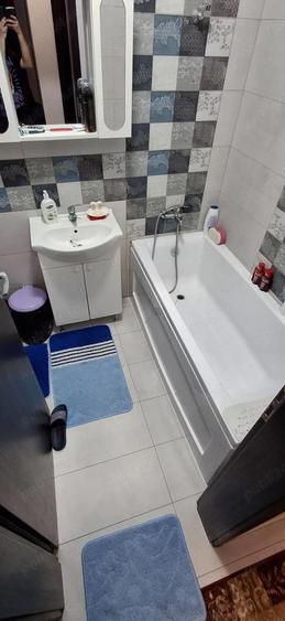 Apartament de vanzare - 3