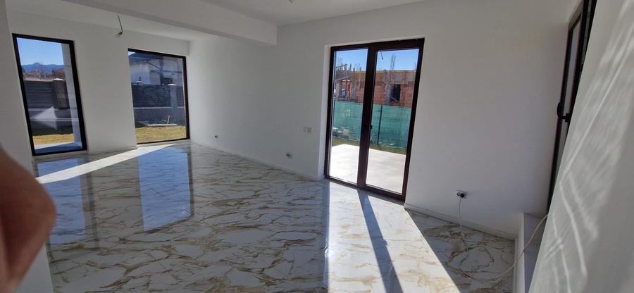 Casa Finalizata  Individuala  5 Camere Harman - 7