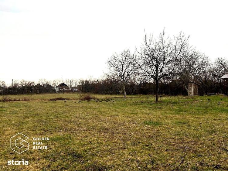 Teren intravilan, pretabil pentru constructie, 2880 mp, comuna Siria - 1