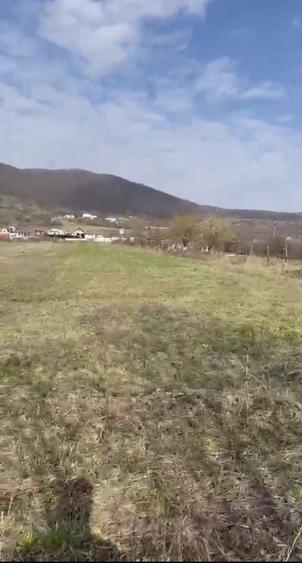 Teren intravilan cu intrare din DN17 - 8