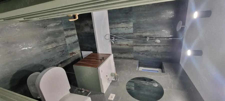 Inchiriez apartament cu 4 camere - 4