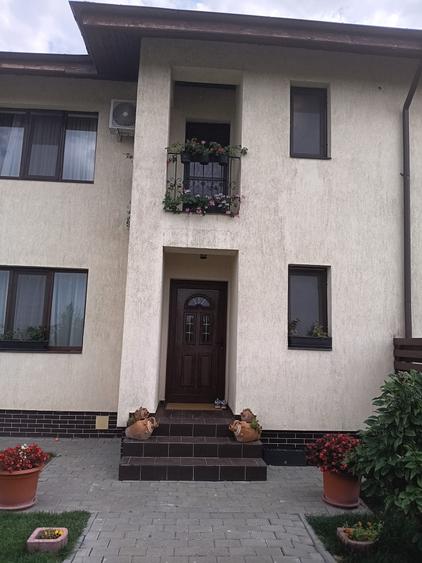 Corbeanca- Petresti - Imobil P+1 langa padure, zona constructii noi - 1