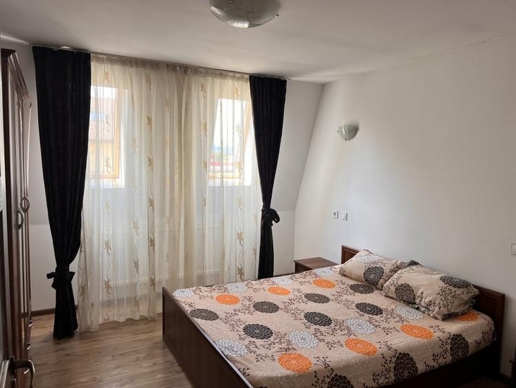 ap 3 camere  2 baii  cu doua dormitoare matrimoniale - 1