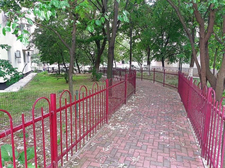 TEREN 422 m.p., situat in Calea Calarasi(Fost Nr.289), Nr. 293, jud. Bucuresti - 1