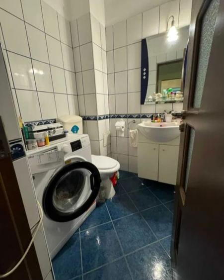 Apartament (coleg de apartament) - 3