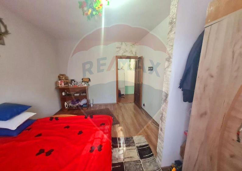 Garsoniera de vanzare la etajul 2 in Marasesti - 6