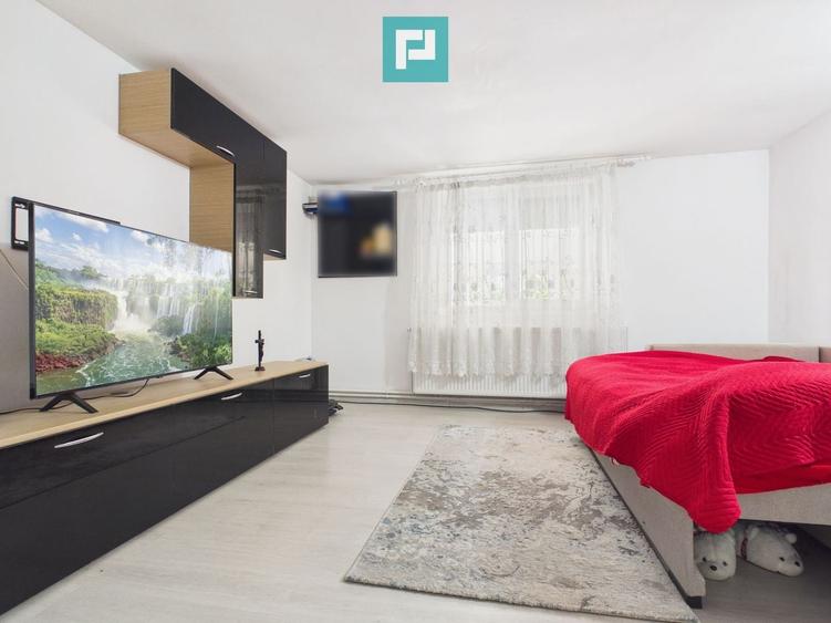 Casă retrasă Pișchia – 4 camere, teren 920 mp - 1