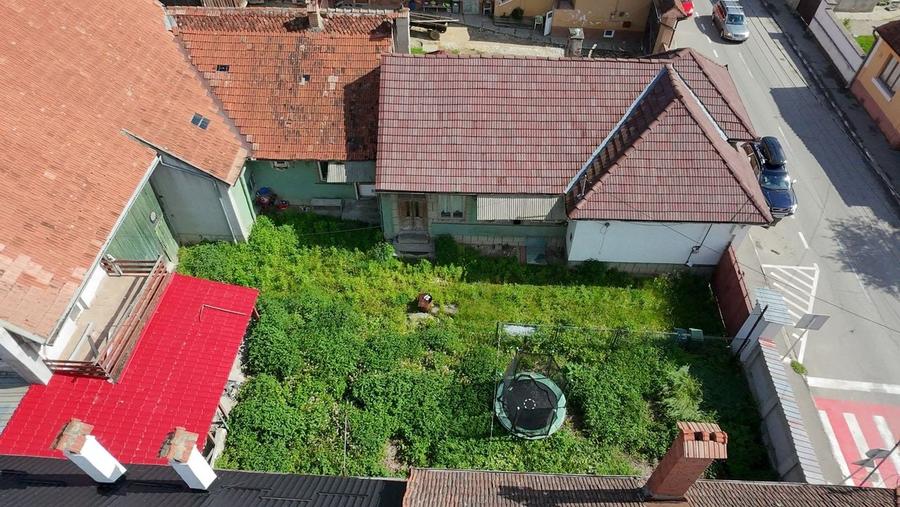 Casă Săsească autentică de vânzare în Râșnov | Teren 720 mp | toate utilitățile - 2