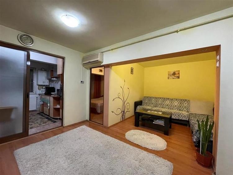 Apartament 2 camere de vanzare zona 1848 Tulcea - 1