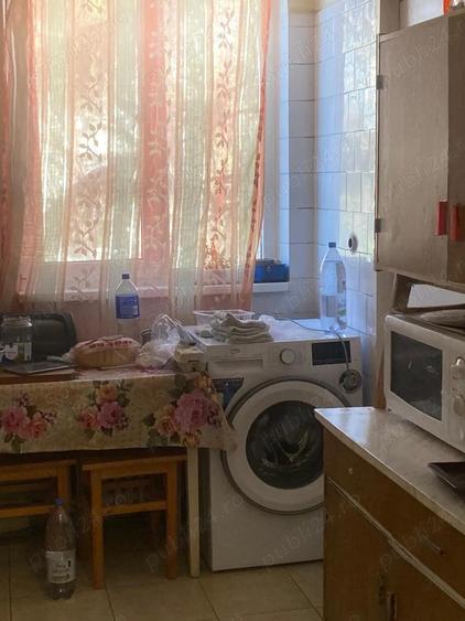 Vand ap 2 camere cf 1 et 2 in Rogerius - 1