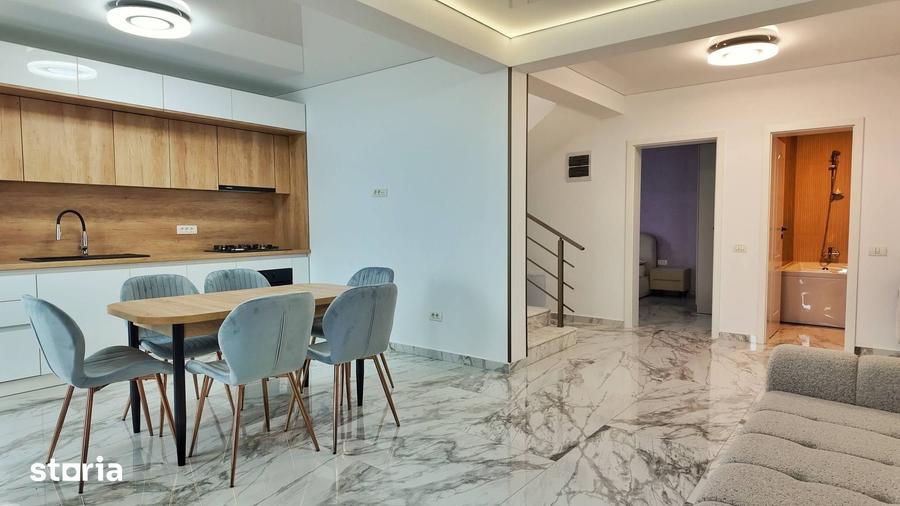 Casă cu 4 camere cu Teren 300 Mp în Lumina