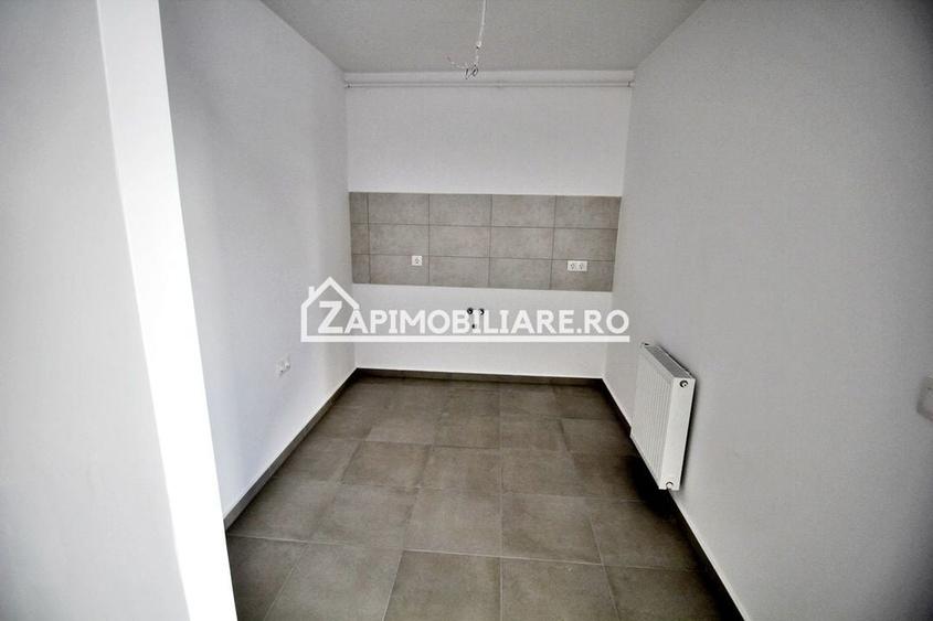 Spatiu Comercial la parter 70 mp. 1 parcare + boxa - 4