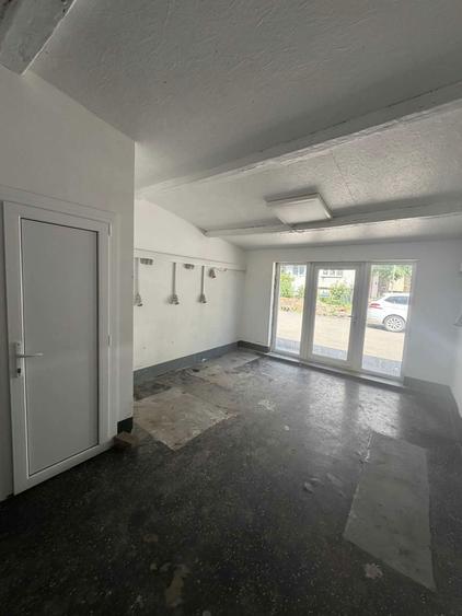 Inchiriere spatiu comercial - 1