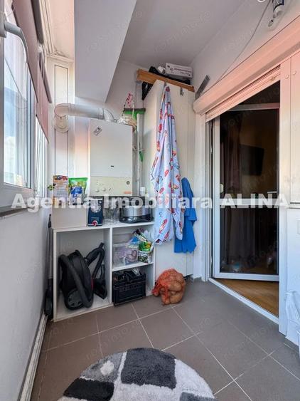 Ap. 3 camere in Deva, zona Astoria, 70 mp, decomandat, etaj 3. - 8