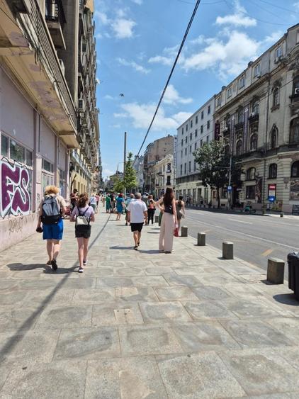 Spatiu comercial ultracentra bd.l Regina Elisabeta  Cismigiu parter 157mp - 2