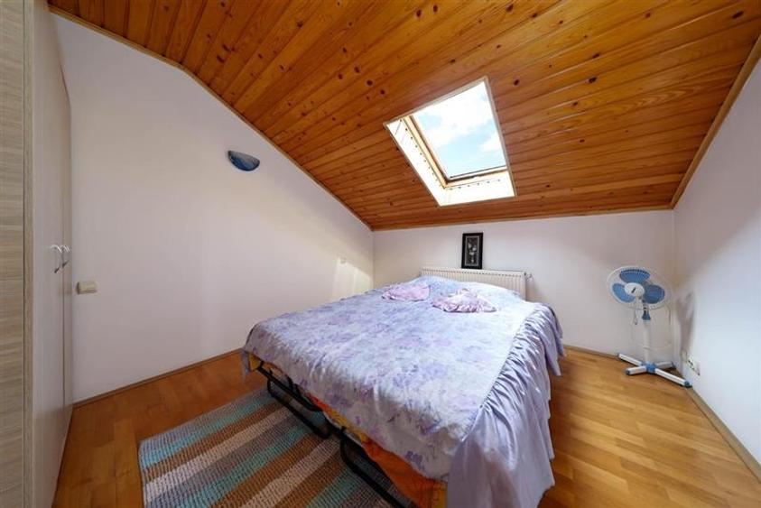 Vanzare Casa zona Tractorul, teren aferent 700 mp - 14