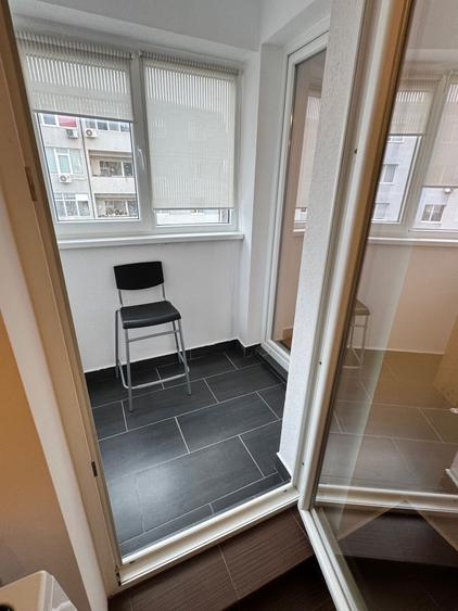 Garsoniera spatioasa de inchiriat - pe langa La Strada Mall - 2