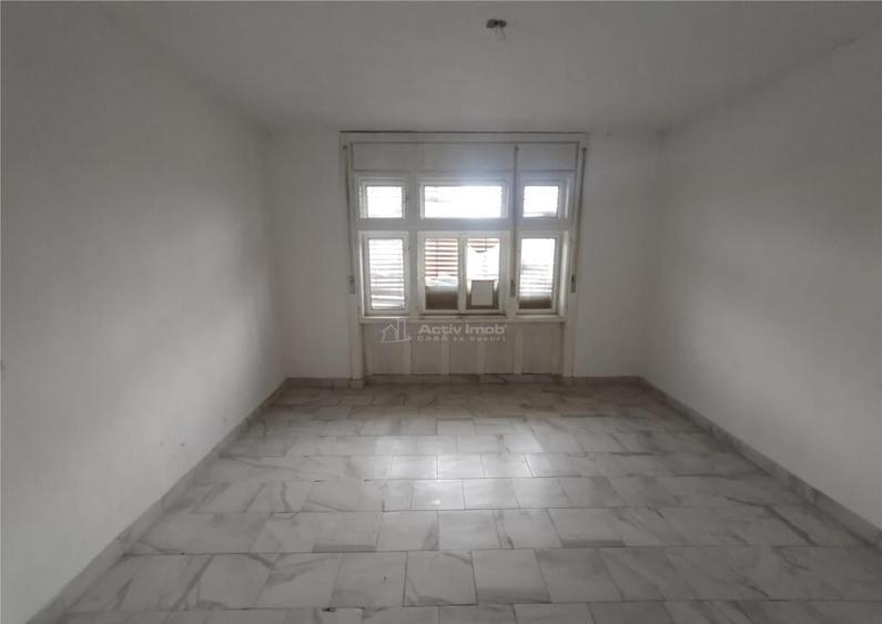 Berliste, Casa pt 2 Familii, la Sosea, Pret Negociabil - 20