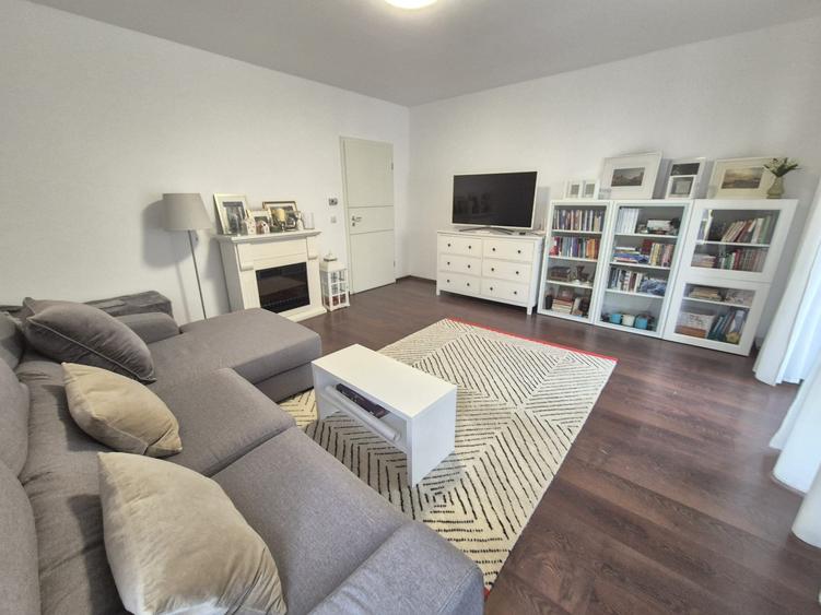 Vanzare  apartament 2 camere Avantgarden 3 etajul 4 mobilat si utilat complet - 1