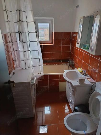 Inchiriez apartament - 3