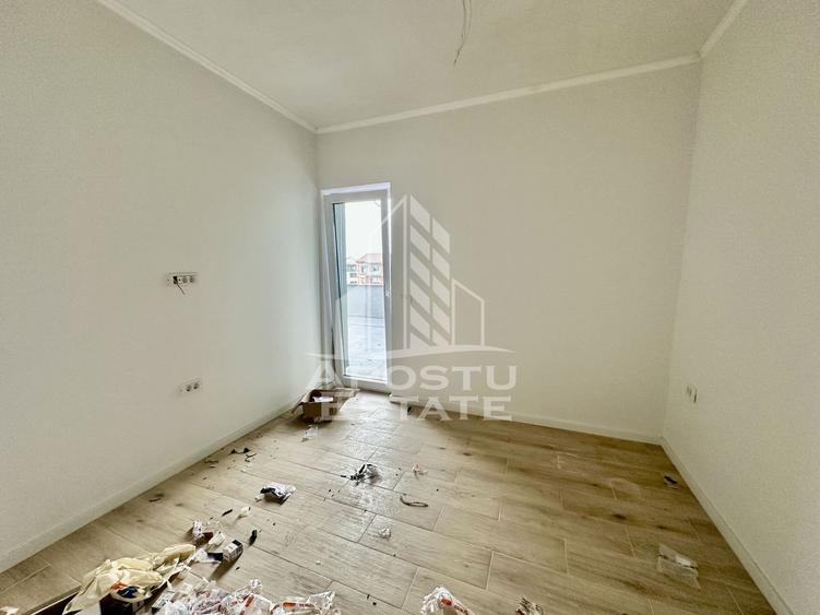 Apartament cu 4 camere, terasa de 30 mp, zona Planetelor din Giroc - 3
