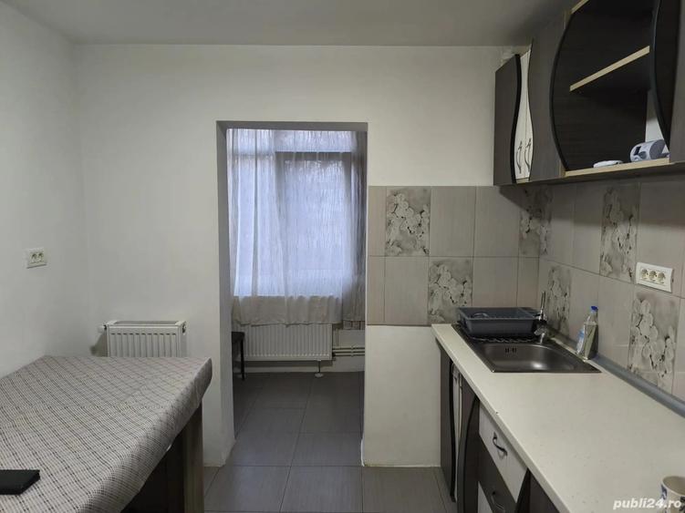 Inchiriez apartament - 4