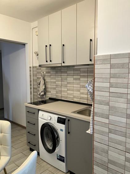 Inchiriere apartament 2 camere,4/4,renovat,mobilat utilat,modern si curat,600€ - 3