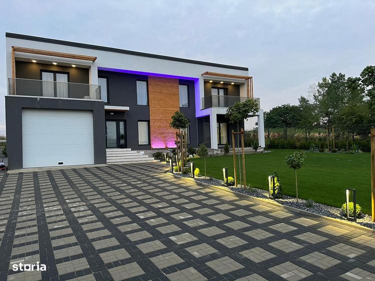 Vila moderna spectaculoasa cu gradina amenajata | Burdujeni - 2