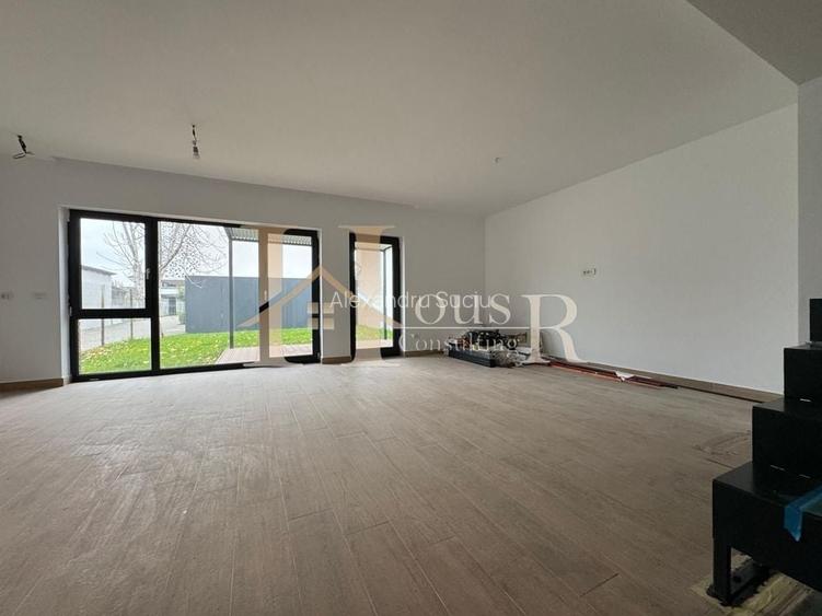 Casa Individuala in Oras.Proiect Modern.Car Port