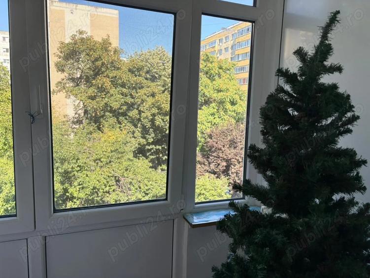 Apartament 3 camere de vanzare - 9