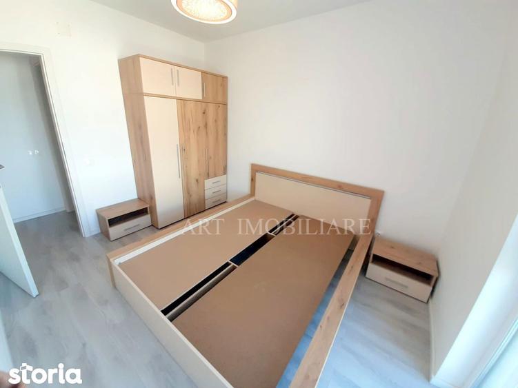 Apartament cu 2 camere semidecomandat, mobilat în Bună Ziua